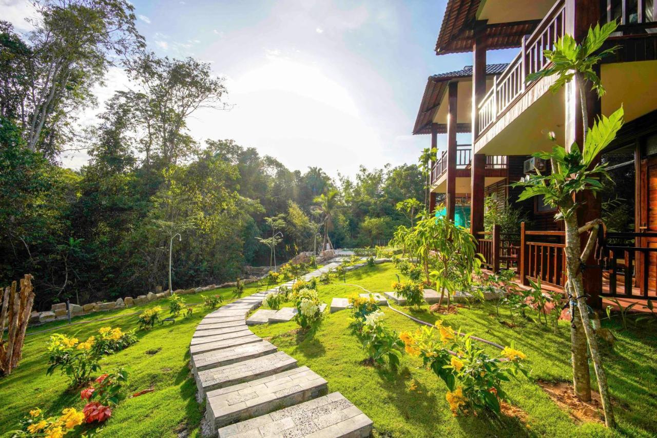 Phu Quoc Bambusa Resort Экстерьер фото