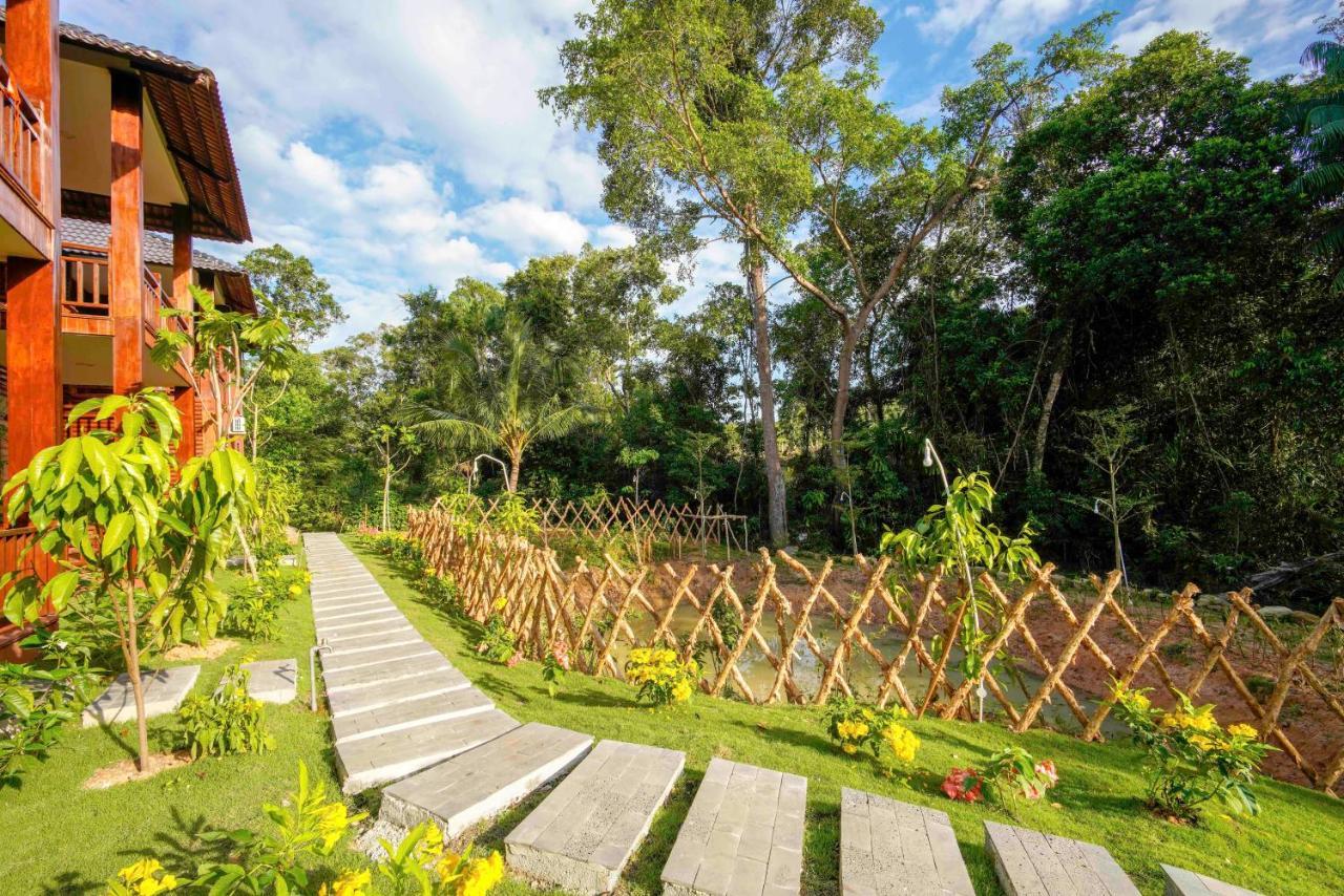 Phu Quoc Bambusa Resort Экстерьер фото